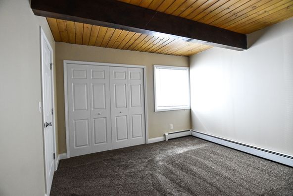 Tallmadge Pointe Apartments: 306 Northeast Ave, Tallmadge, OH 44278